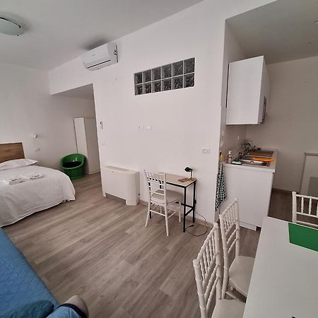 Apartmán Sottoripa Loft Janov Exteriér fotografie